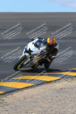 media/Mar-20-2023-Moto Forza (Mon) [[d0bbc59e78]]/2-B Group (Yellow)/Session 2 (Bowl)/